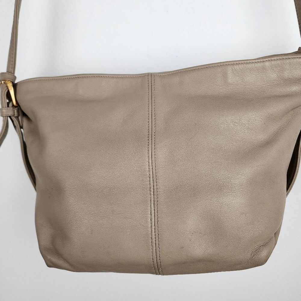 Stone Mountain Beige Tan Leather Slouch Shoulder Bag Purse Hobo Crossbody - Picture 3 of 16